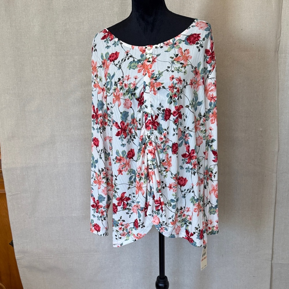 NWT Emaline 2X Floral Long Sleeve Women's Top